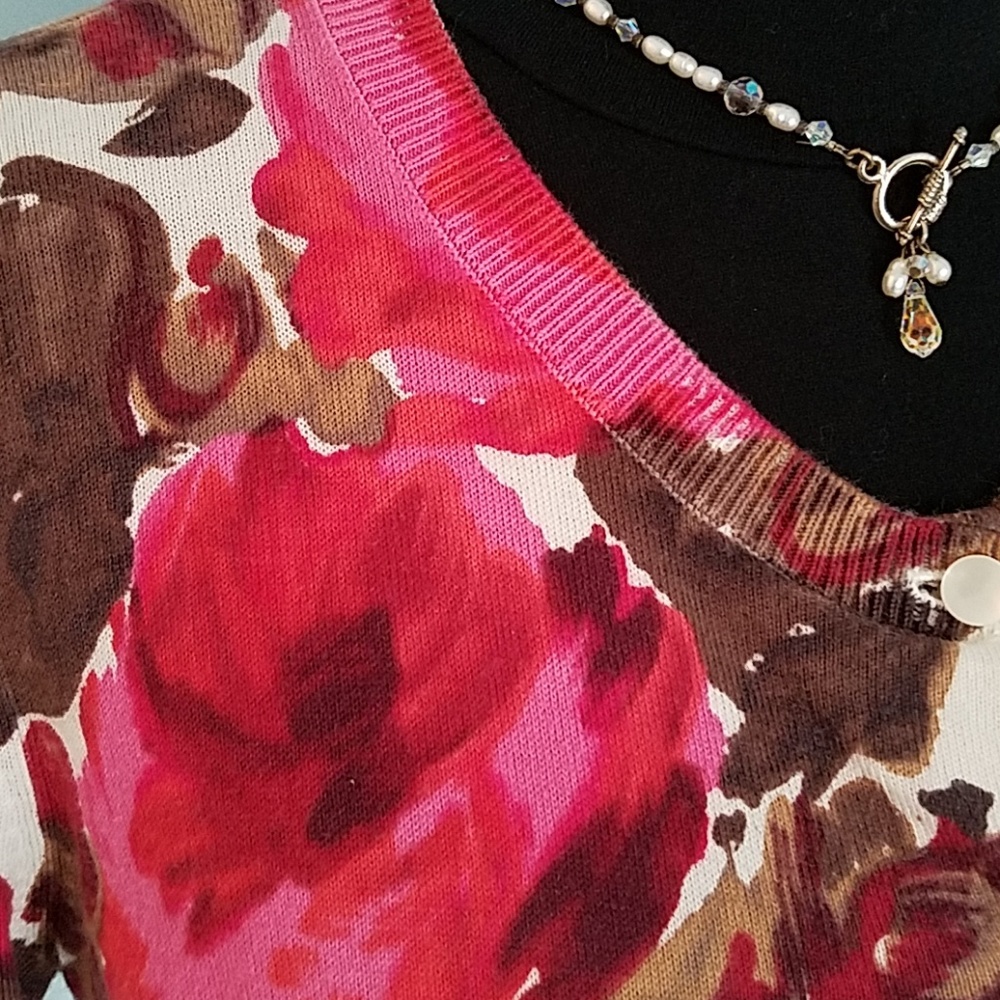 Talbots Charming Cardigan Autumn Roses - Picture 2 of 6